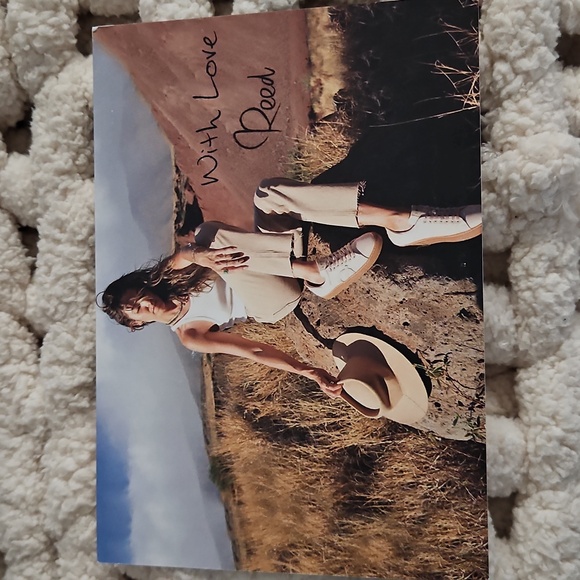 Loci Ten Vegan Logo High-Top Sneakers - Picture 13 of 16